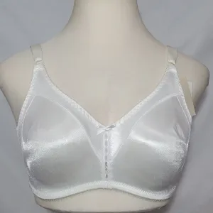 Bali 3820 S121 Double Support Wirefree Bra 36DD White NEW WITH TAGS